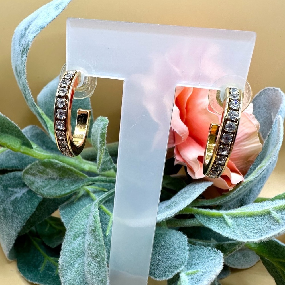 Vintage gold toned crystal rhinestone open hoop earrings